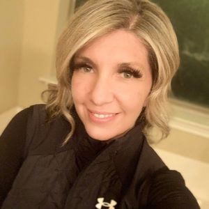 Meet your Posher, Carrie